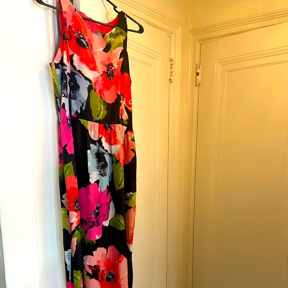 Vince Camuto floral maxi length dress